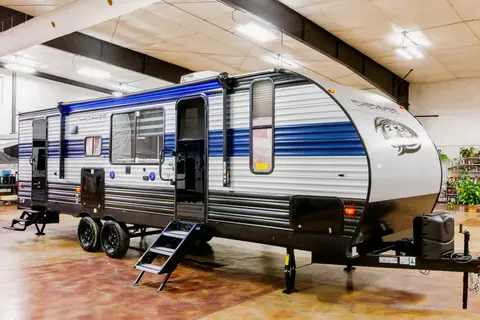 2022, 27-ft Fully Equipped Trailer