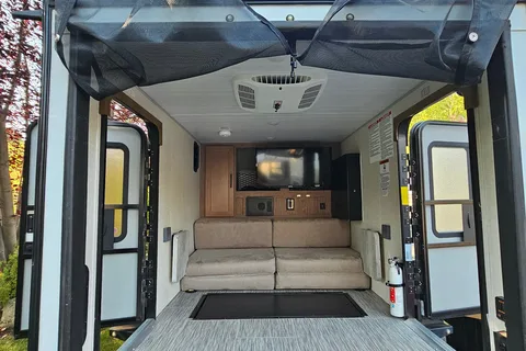No Boundaries 10.6 Micro Trailer/Toy Hauler