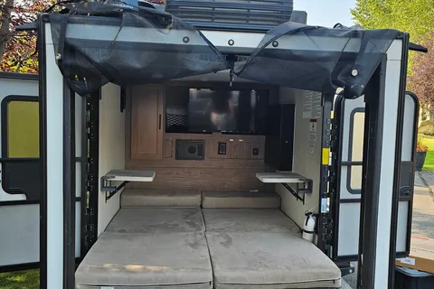 No Boundaries 10.6 Micro Trailer/Toy Hauler