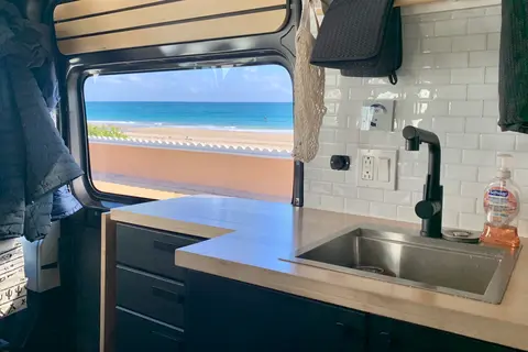 Van Love