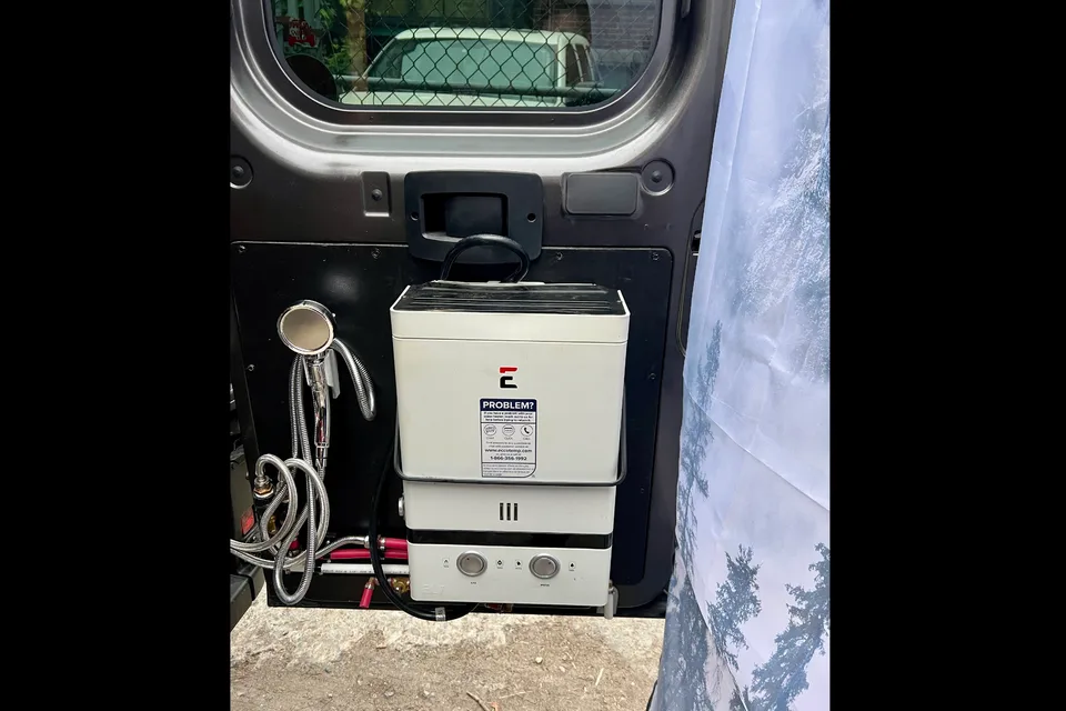 Van Love