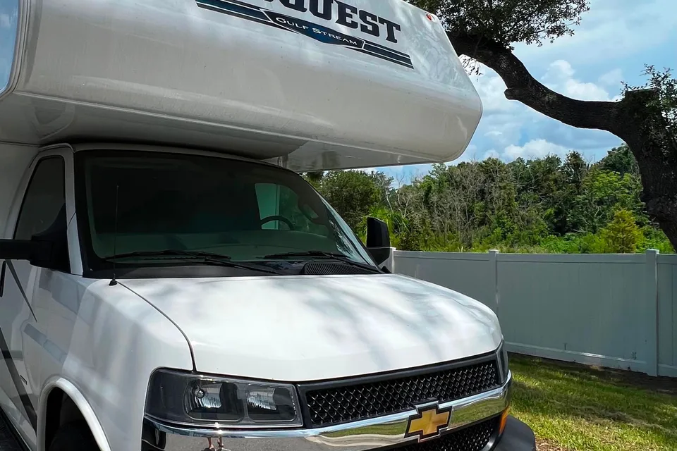 Morgan & Seth's Gulf Stream Conquest Class C