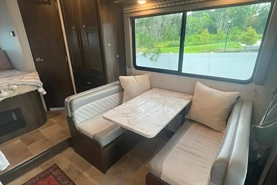 Morgan & Seth's Gulf Stream Conquest Class C