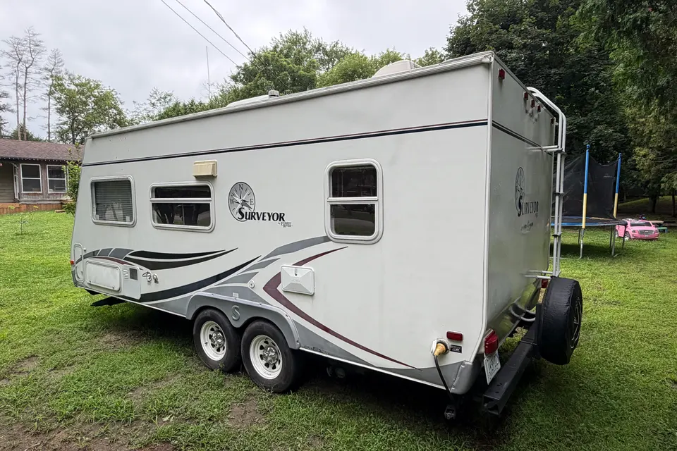 Frank’s Forest River Surveyor Travel Trailer