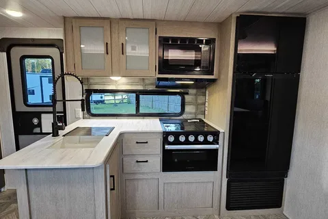 Dustin's Forest River Forest Wildwood Travel Trailer