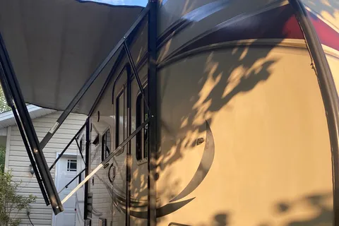 Leena's Forest River 244air Travel Trailer