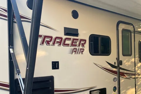Leena's Forest River 244air Travel Trailer