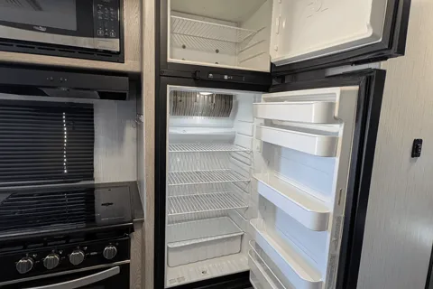 Heartland Prowler 320bh Travel Trailer