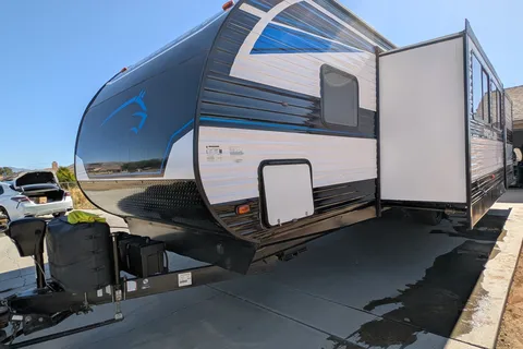 Heartland Prowler 320bh Travel Trailer