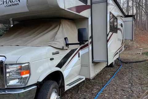 Lucky Coachmen Leprechaun Class C