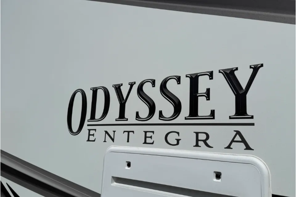 C14 2022 Entegra Coach Odyssey