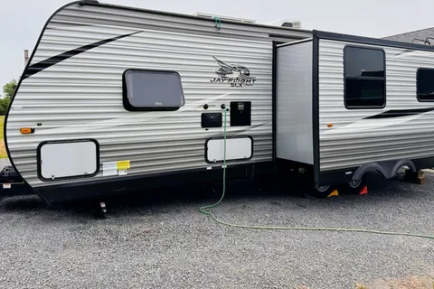 2021 26ft Travel Trailer