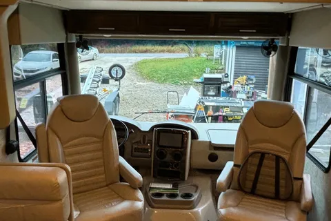 Jim's Thor Motor Coach Mirimar Class A