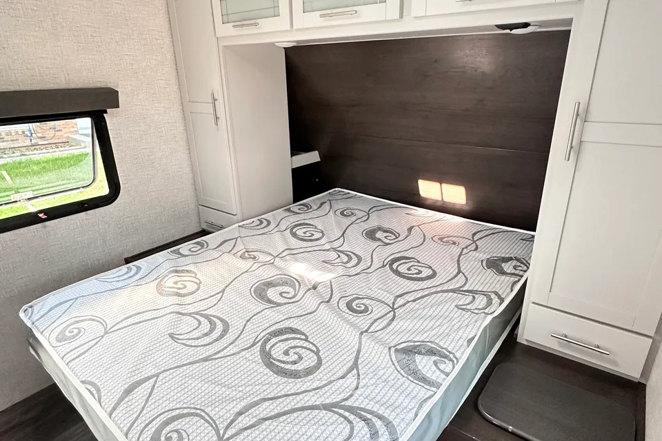 Dan's PREMIER RV w/ Double Slide-Outs