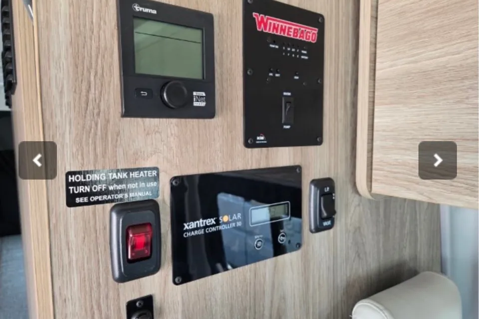 Yang's Winnebago Solis 59P Class B
