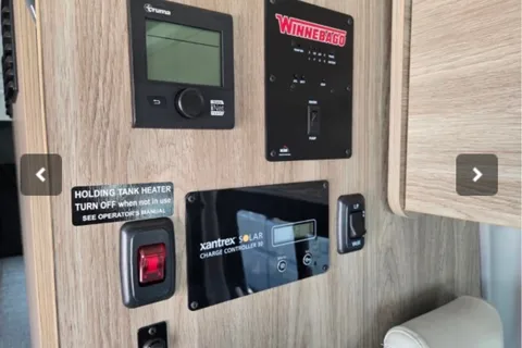 Yang's Winnebago Solis 59P Class B
