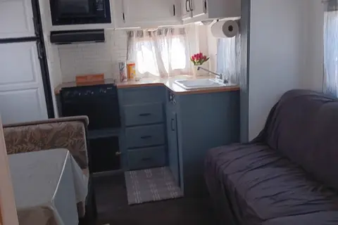 Sha-she-sha the Cozy Camper