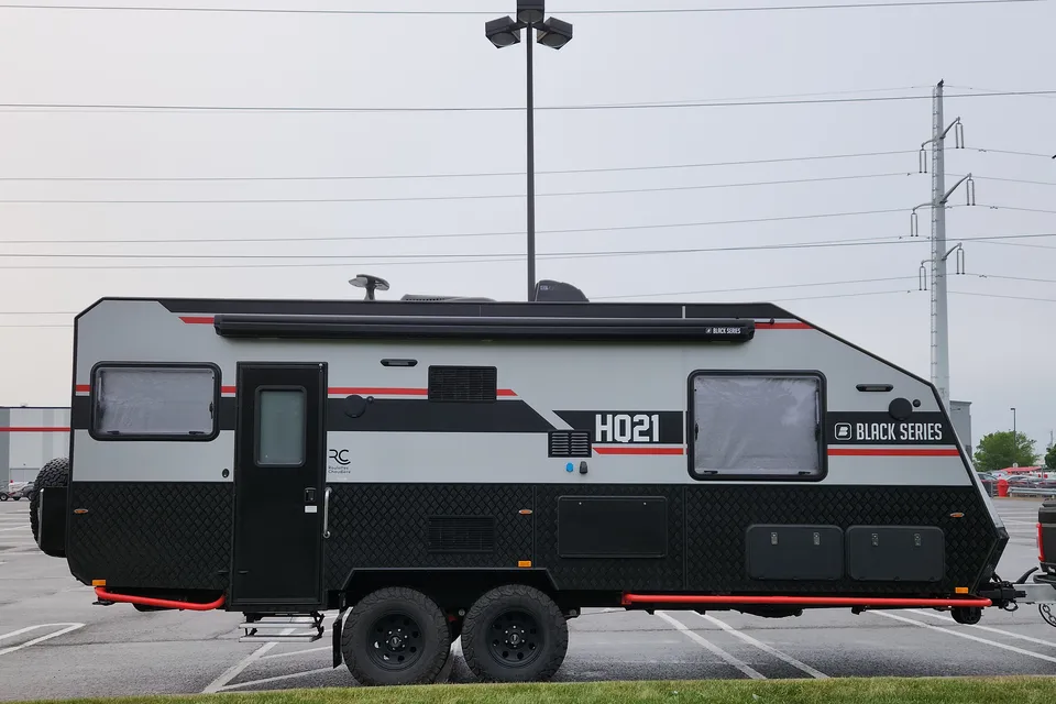 Black Series HQ21 2023 | Roulotte à Louer/Trailer for Rent | Rabais Longs Séjours/Long Stay Rebate