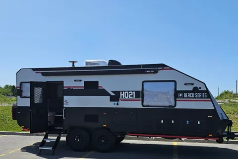 Black Series HQ21 2023 | Roulotte à Louer/Trailer for Rent | Rabais Longs Séjours/Long Stay Rebate