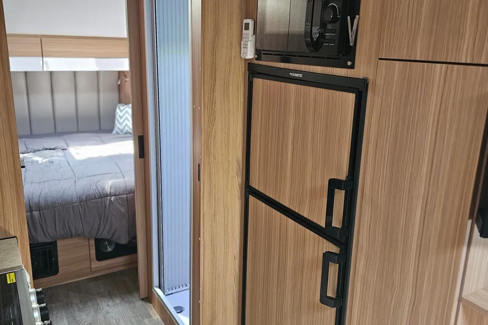 Black Series HQ21 2023 | Roulotte à Louer/Trailer for Rent | Rabais Longs Séjours/Long Stay Rebate