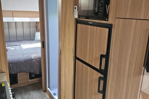 Black Series HQ21 2023 | Roulotte à Louer/Trailer for Rent | Rabais Longs Séjours/Long Stay Rebate