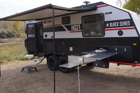 Black Series HQ21 2023 | Roulotte à Louer/Trailer for Rent | Rabais Longs Séjours/Long Stay Rebate