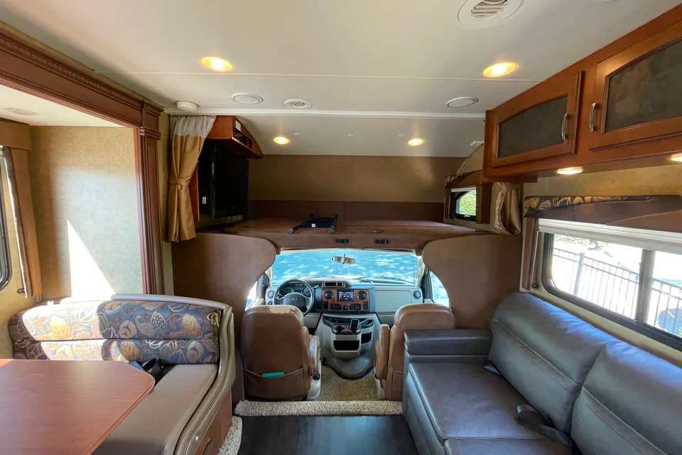 Jackpot Joe's RV #6 (Choctaw Express) UNLIMITED MILES! 31ft
