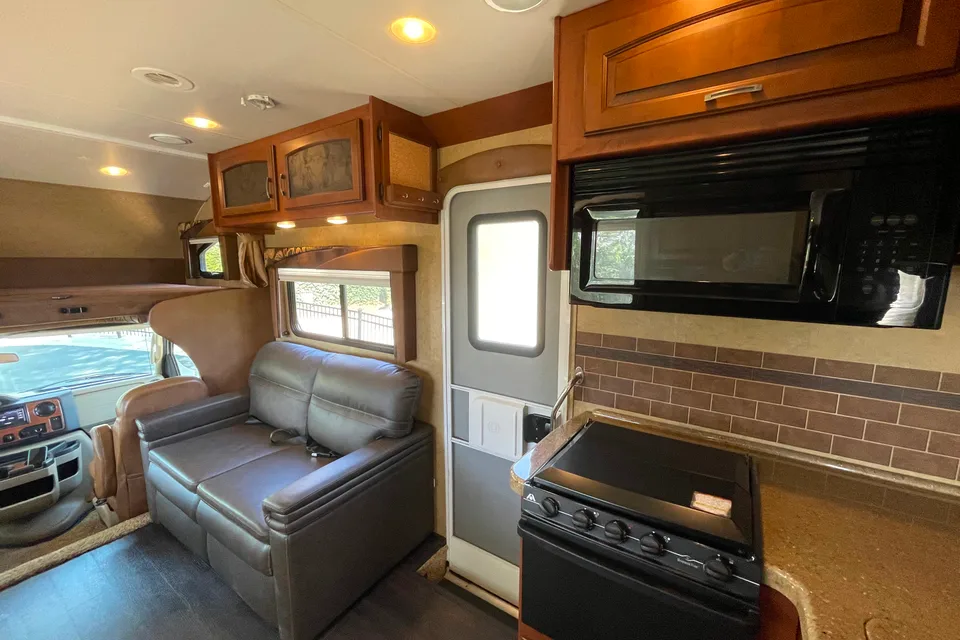 Jackpot Joe's RV #6 (Choctaw Express) UNLIMITED MILES! 31ft
