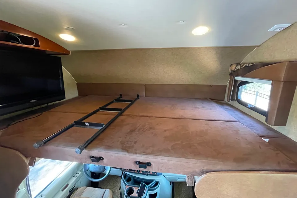 Jackpot Joe's RV #6 (Choctaw Express) UNLIMITED MILES! 31ft