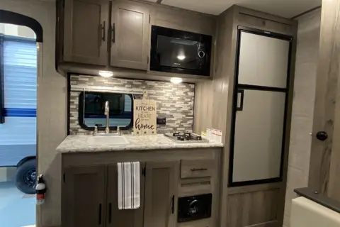 Your Starcraft 19BH Travel Trailer Vacation!