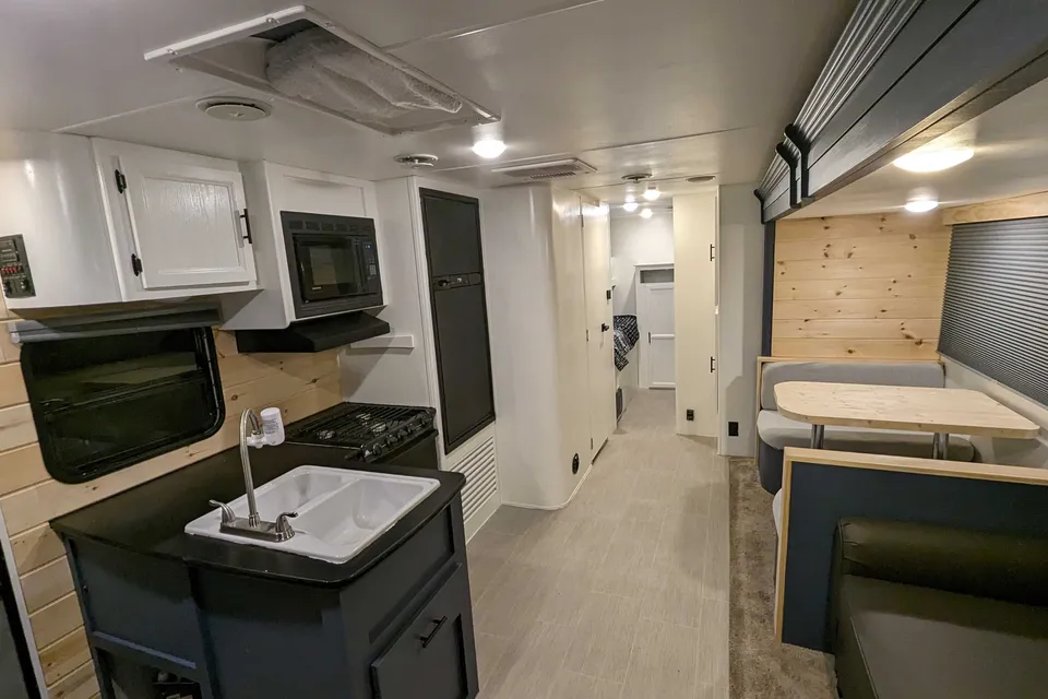 James's Dutchmen Kodiak Travel Trailer