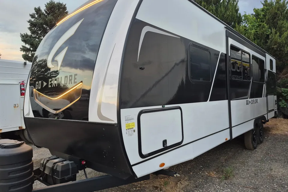Luxury Family Rv Wayfinder Go Explore X252 Travel Trailer