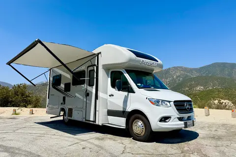 Mercedes Coachmen Prism Select 24CB