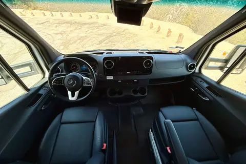Mercedes Coachmen Prism Select 24CB