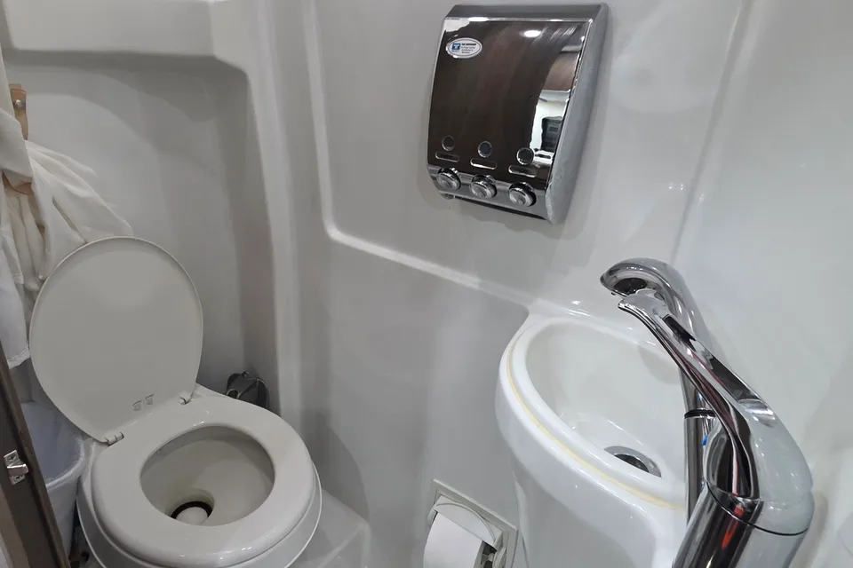 Meet "Luna" - Luxury Mercedes Sprinter Camper Van