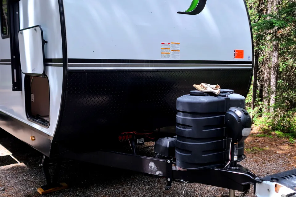 Starcraft Autumn ridge 27bhp