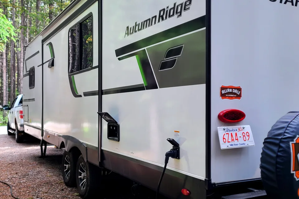 Starcraft Autumn ridge 27bhp