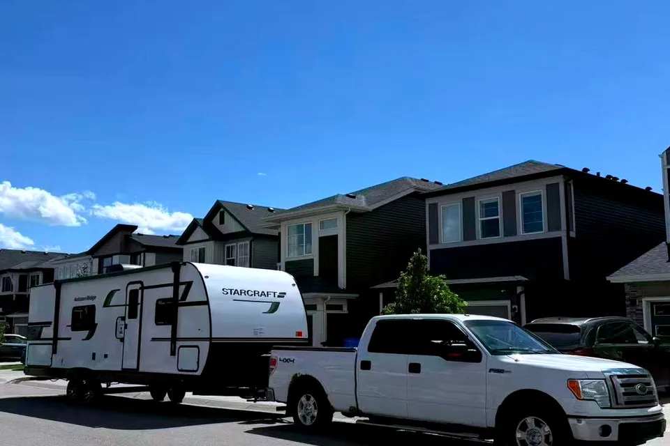 Starcraft Autumn ridge 27bhp
