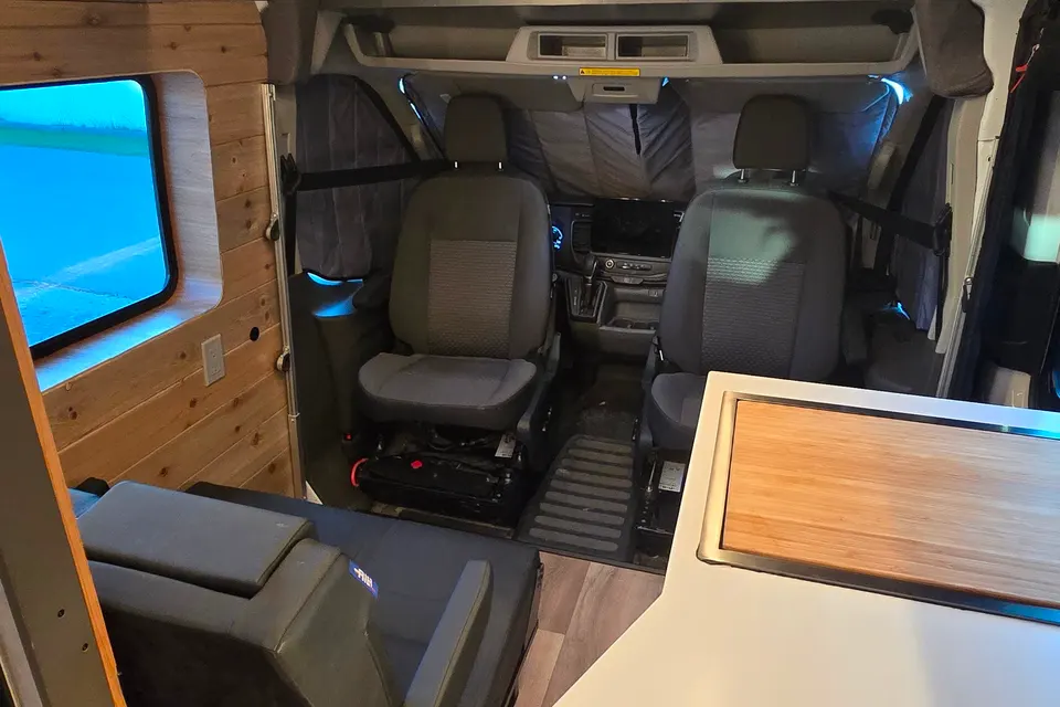 Nomad Retreat | 4-Season Premium Ford Transit AWD