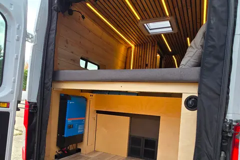 Nomad Retreat | 4-Season Premium Ford Transit AWD