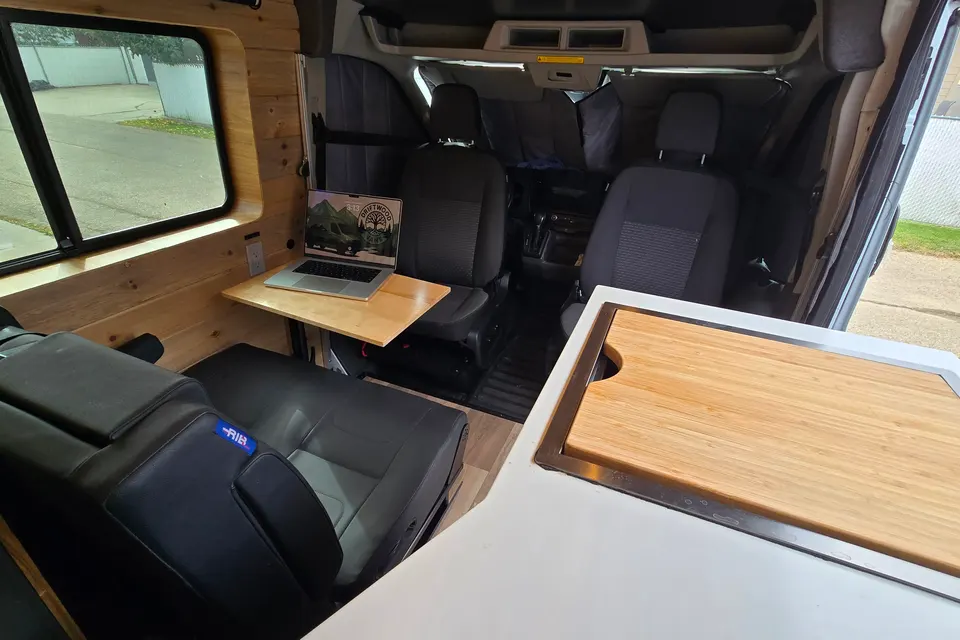 Nomad Retreat | 4-Season Premium Ford Transit AWD