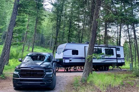 Freddy's Keystone Springdale 282BH Travel Trailer