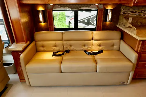 Tiffin Phaeton Luxury Motor Coach