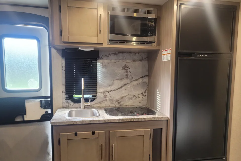 Meaghan's Sunset Trail Super Lite Travel Trailer