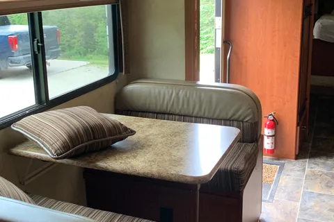 KAREN's Thor Motor Coach Hurricane Class A