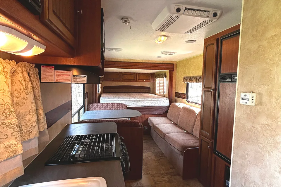 Carla's Jayco Jay Feather Travel Trailer