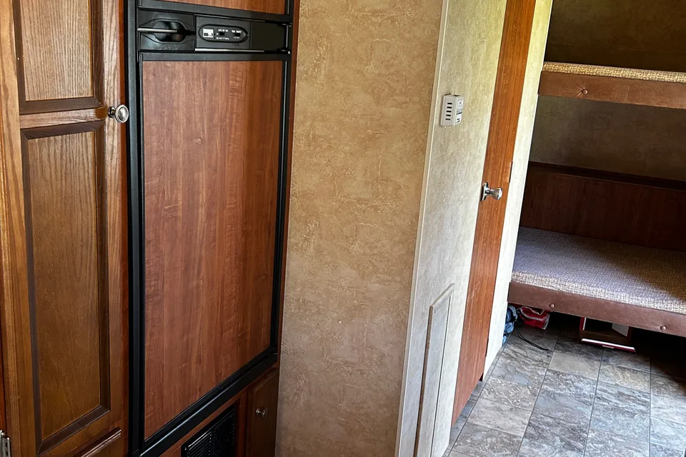 Carla's Jayco Jay Feather Travel Trailer