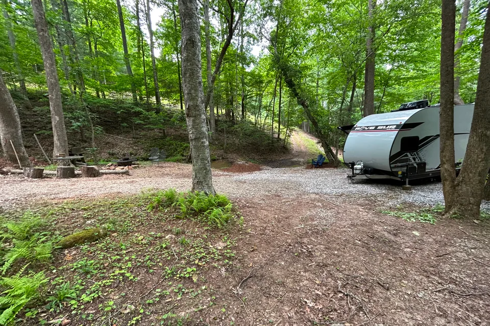 Chuck's Travel Lite SUR Travel Trailer