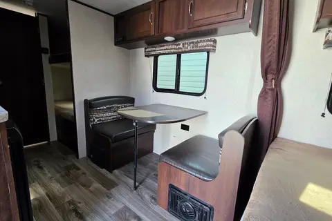 Fam Jam Jayco Jay flight SLX 174BH
