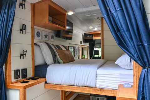 Luxury Camper Van for Camping, Trips & Events- KC Delivery (25 Miles)